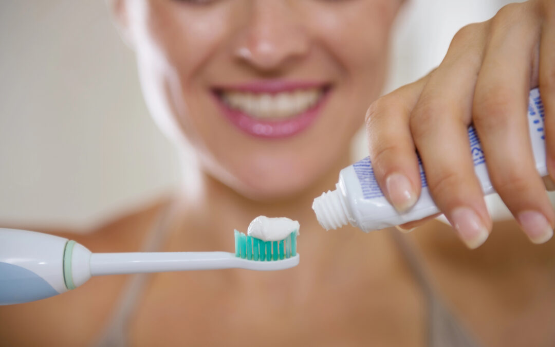 Dentists Opinion: Is Herbal Toothpaste Healthier?